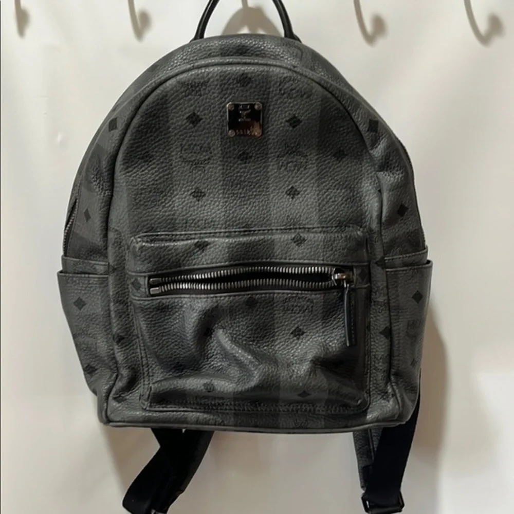 MCM Women's Gray Visetos Leather Stark Backpack COA included